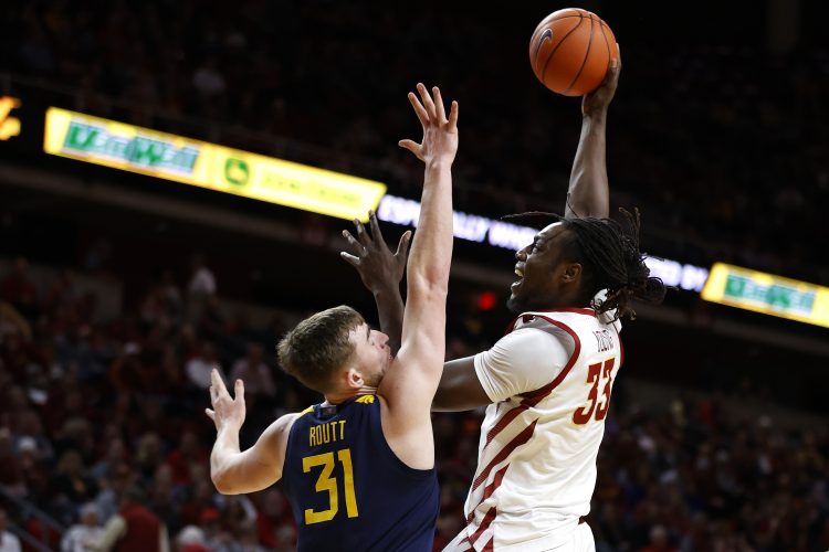 West Virginia Downs Iowa State